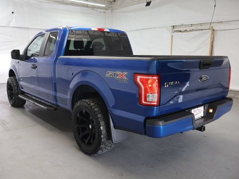 Used 2017 Ford F150 XL w/ Equipment Group 101A Mid AWD/4WD image 5