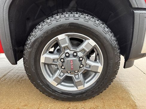 New 2026 GMC Sierra 3500 SLE w/ SLE Convenience Package image 9