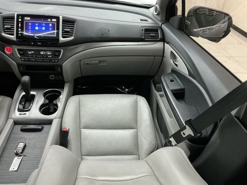 Used 2016 Honda Pilot EX-L image 32