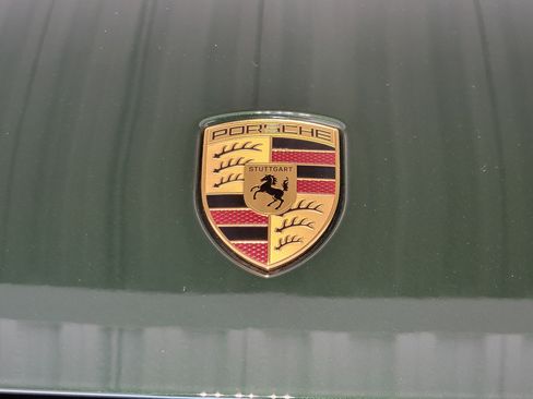 Certified 2025 Porsche Panamera 4 AWD/4WD image 13