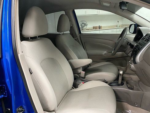 Used 2013 Nissan Versa SV image 16
