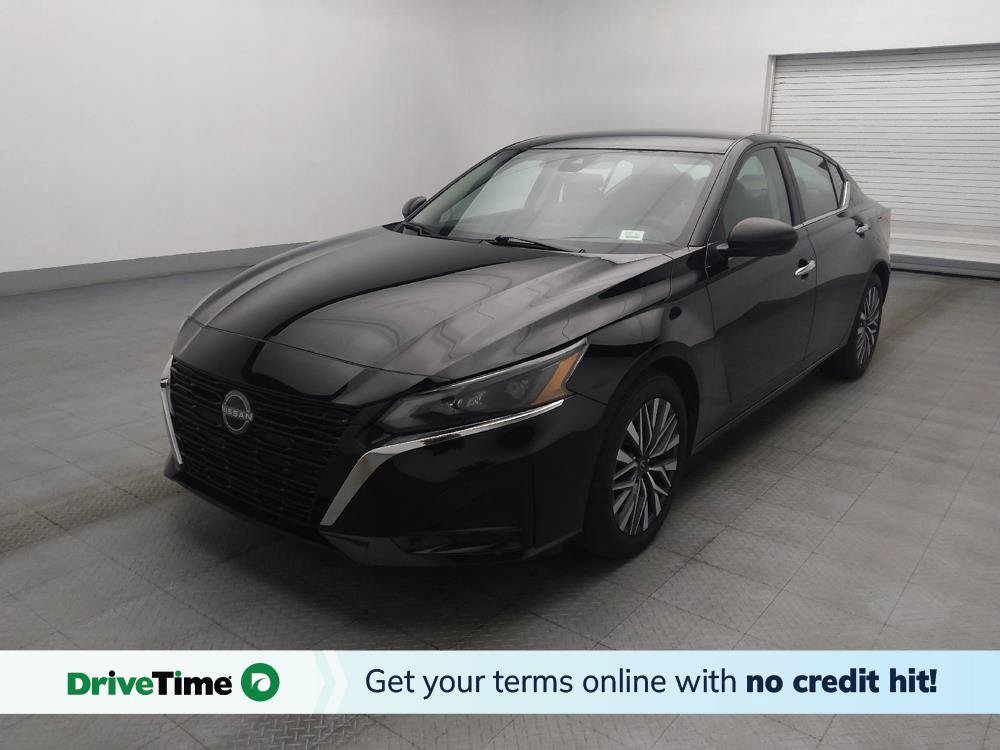 Used 2025 Nissan Altima 2.5 SV FWD image 1