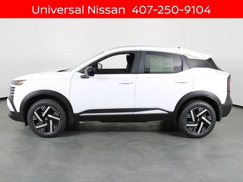 New 2026 Nissan Kicks SV FWD image 8