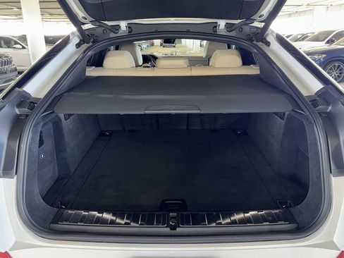 Used 2021 BMW X6 sDrive40i w/ Premium Package image 14