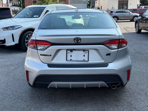 Used 2021 Toyota Corolla SE FWD image 6