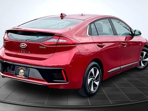 Used 2019 Hyundai Ioniq SEL image 23