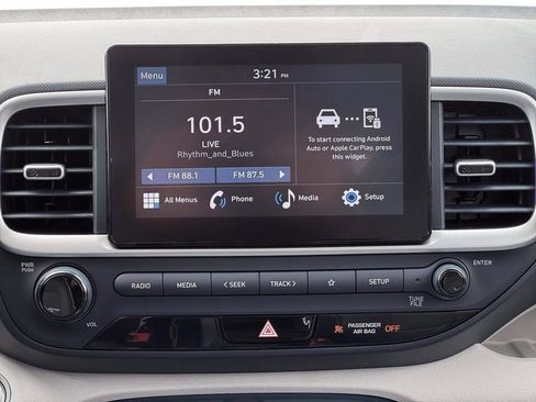 New 2026 Hyundai Venue SEL image 19