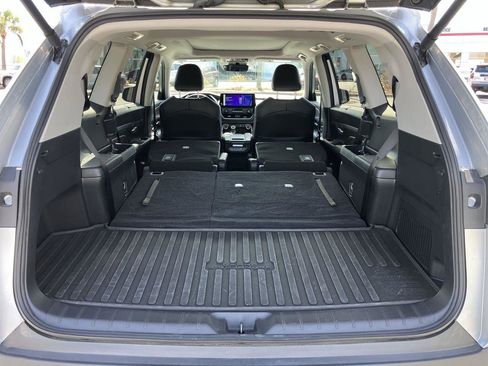 Used 2024 Toyota Grand Highlander XLE image 28