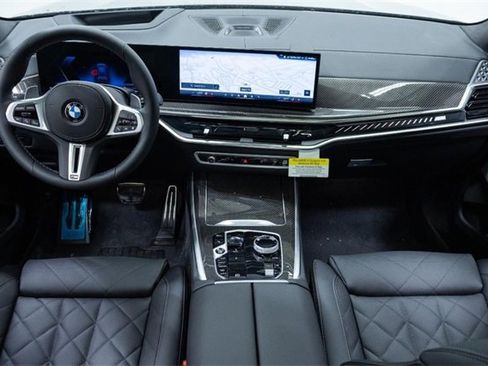 New 2026 BMW X5 M60i image 23