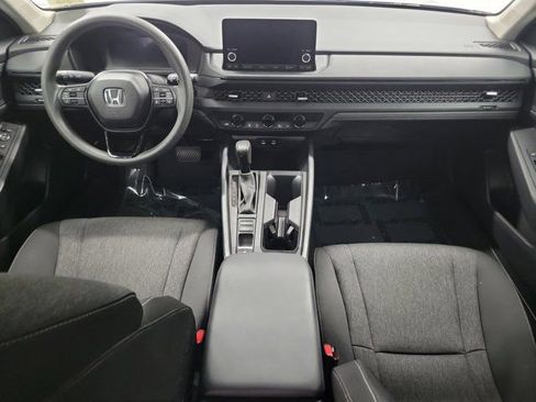 Certified 2025 Honda Accord SE image 14