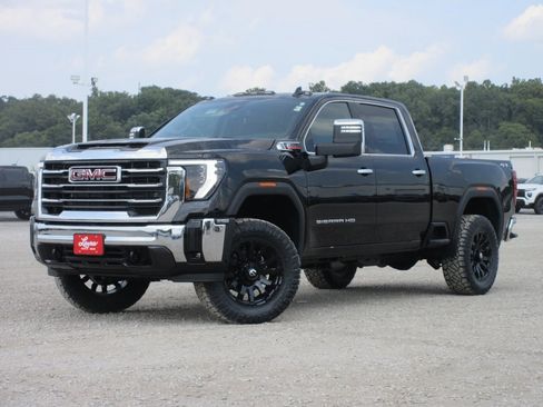 New 2025 GMC Sierra 2500 SLT w/ SLT Convenience Package image 11