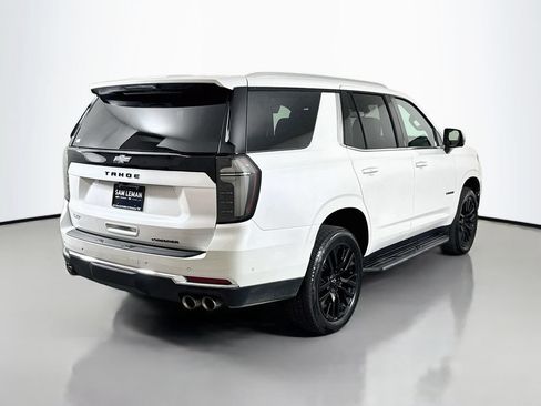 Used 2025 Chevrolet Tahoe Premier AWD/4WD image 7