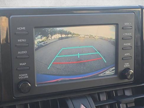 Used 2019 Toyota RAV4 XLE FWD image 13