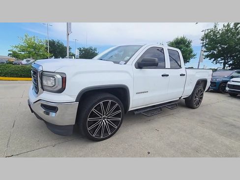 Used 2018 GMC Sierra 1500 2WD Double Cab image 42