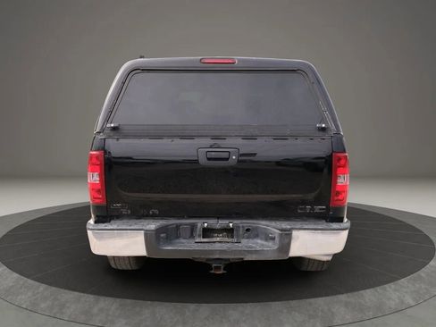 Used 2011 Chevrolet Silverado 1500 LT w/ Regional Value Package image 5