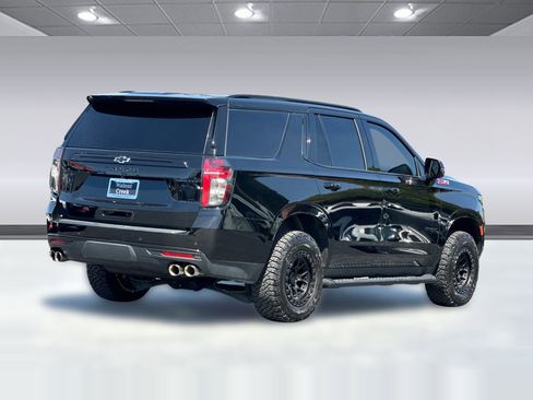 Used 2023 Chevrolet Tahoe Z71 w/ Z71 Off-Road Package AWD/4WD image 8