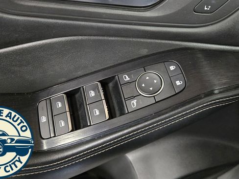 Used 2022 Nissan Rogue SL FWD image 25