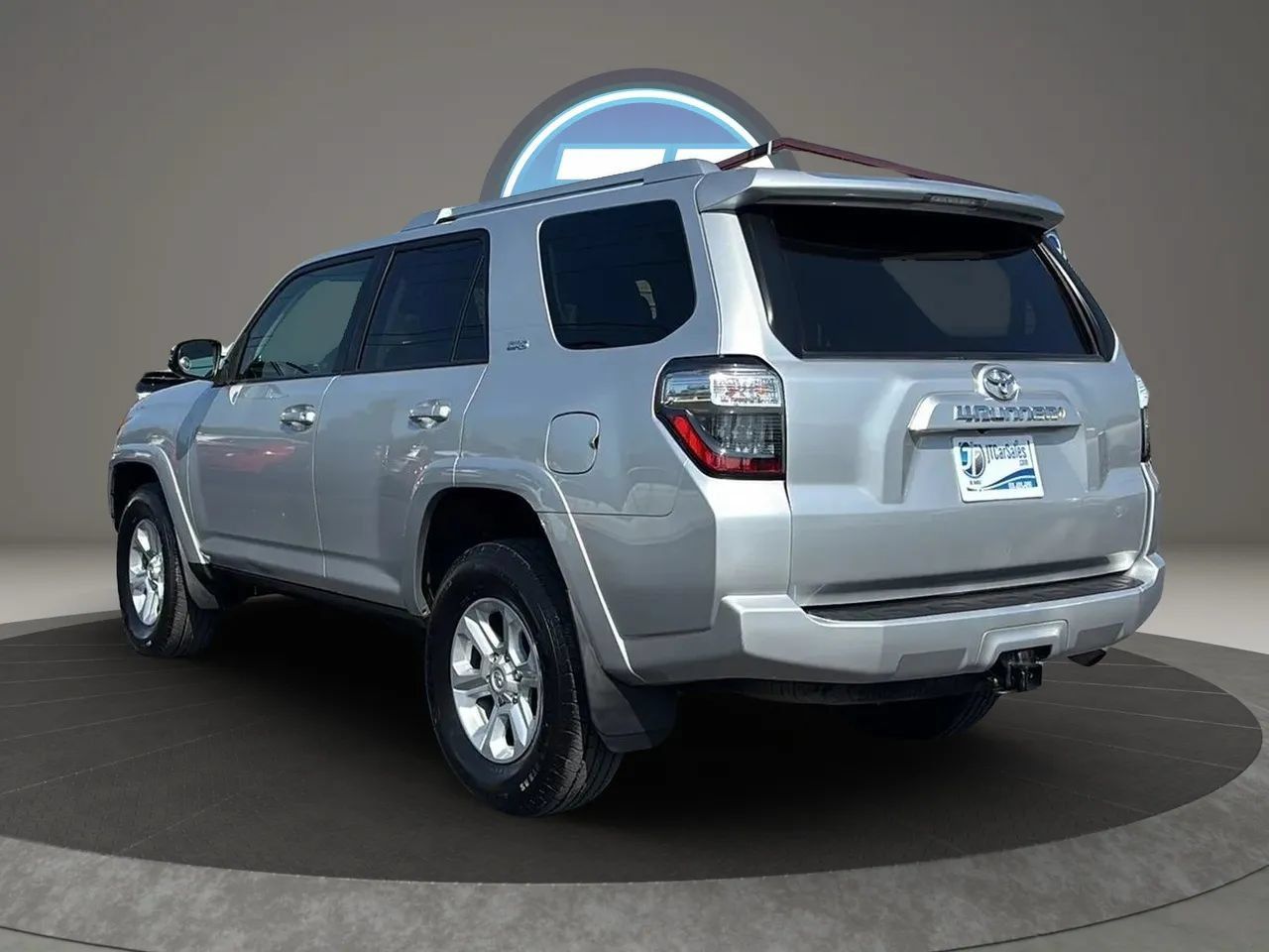 Used 2017 Toyota 4Runner SR5 Premium AWD/4WD image 18