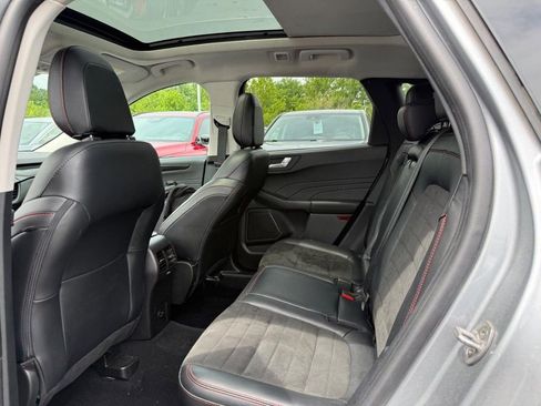 Used 2022 Ford Escape SEL w/ SEL Stealth AWD Package image 14