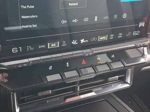 Used 2026 GMC Hummer EV 3X AWD/4WD image 14