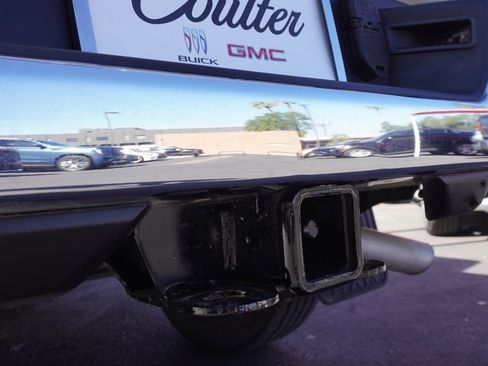 Used 2022 RAM 2500 Big Horn w/ Protection Group image 8