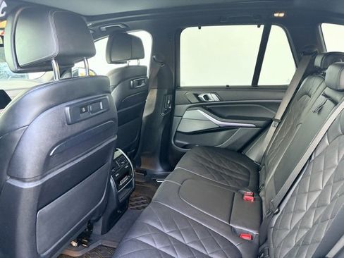 Certified 2023 BMW X5 xDrive45e w/ Executive Package image 10