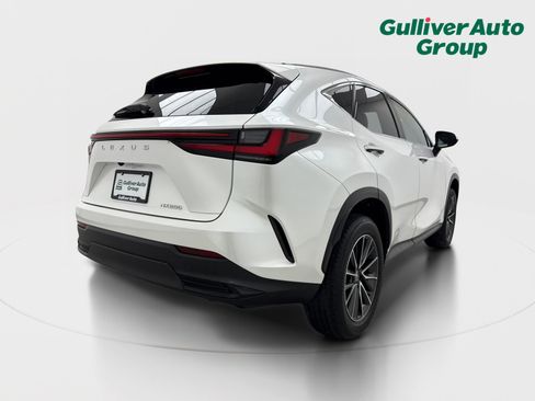 Used 2024 Lexus NX 250 FWD w/ Towing Package (2000 Lbs) image 8