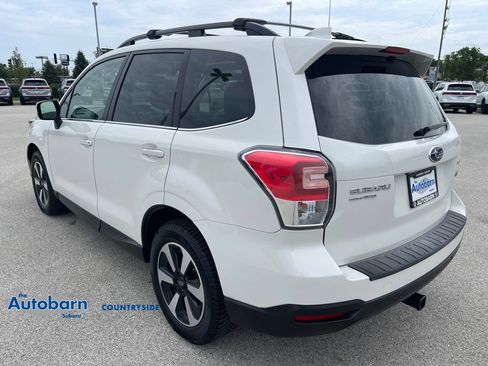Used 2018 Subaru Forester 2.5i Limited AWD/4WD image 3