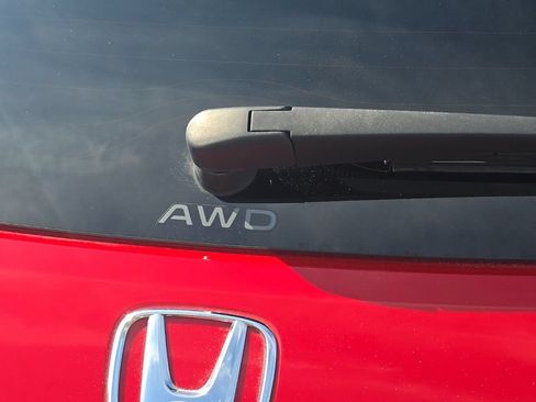 Certified 2025 Honda HR-V Sport image 7