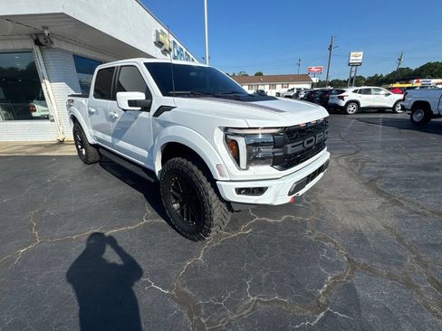 Used 2025 Ford F150 Raptor AWD/4WD image 15