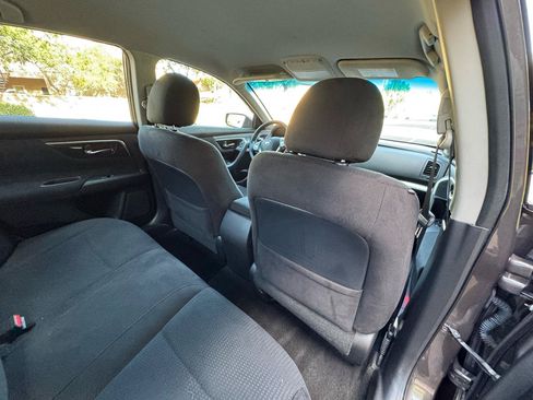 Used 2014 Nissan Altima 2.5 S FWD image 23