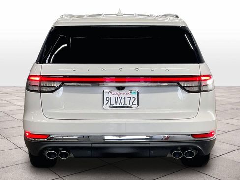 Used 2022 Lincoln Aviator Reserve w/ Equipment Group 201A image 7