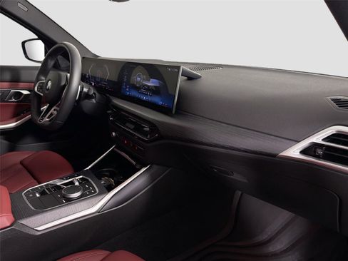 Certified 2026 BMW 330i Sedan w/ M Sport Package RWD image 28
