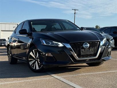Used 2021 Nissan Altima 2.5 SV