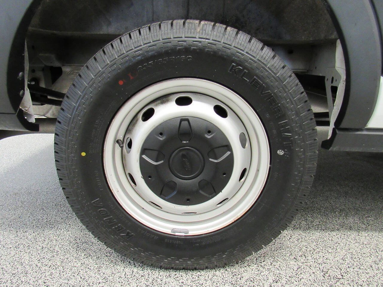 Used 2022 Ford Transit 250 Medium Roof w/ Load Area Protection Package RWD image 14