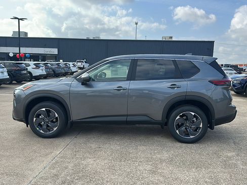 New 2026 Nissan Rogue SV w/ Cold Weather Package image 5