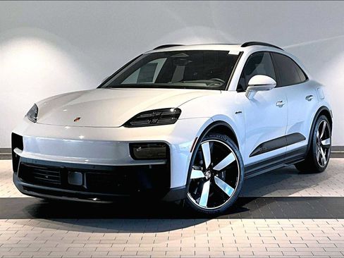 New 2026 Porsche Macan GTS Electric image 1