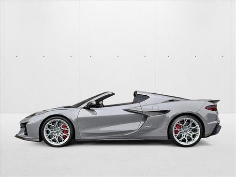 New 2026 Chevrolet Corvette ZR1 RWD image 2