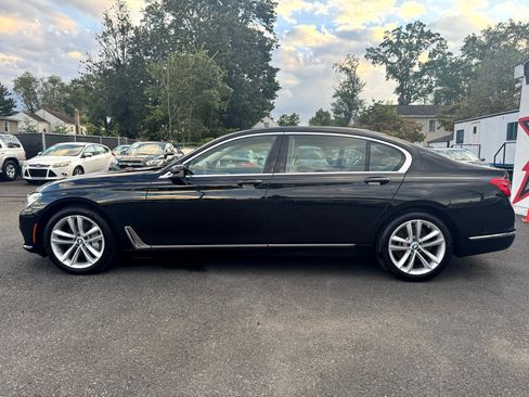 Used 2016 BMW 750i xDrive image 4