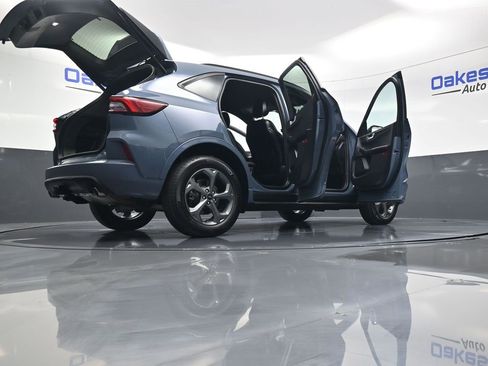 Used 2024 Ford Escape ST-Line Select w/ Class II Trailer Tow Package image 62