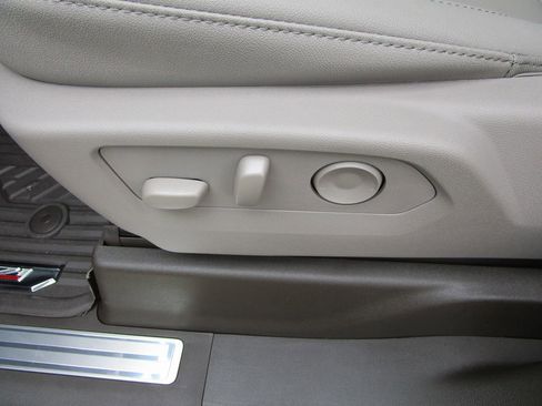 New 2026 Chevrolet Silverado 1500 LTZ image 31