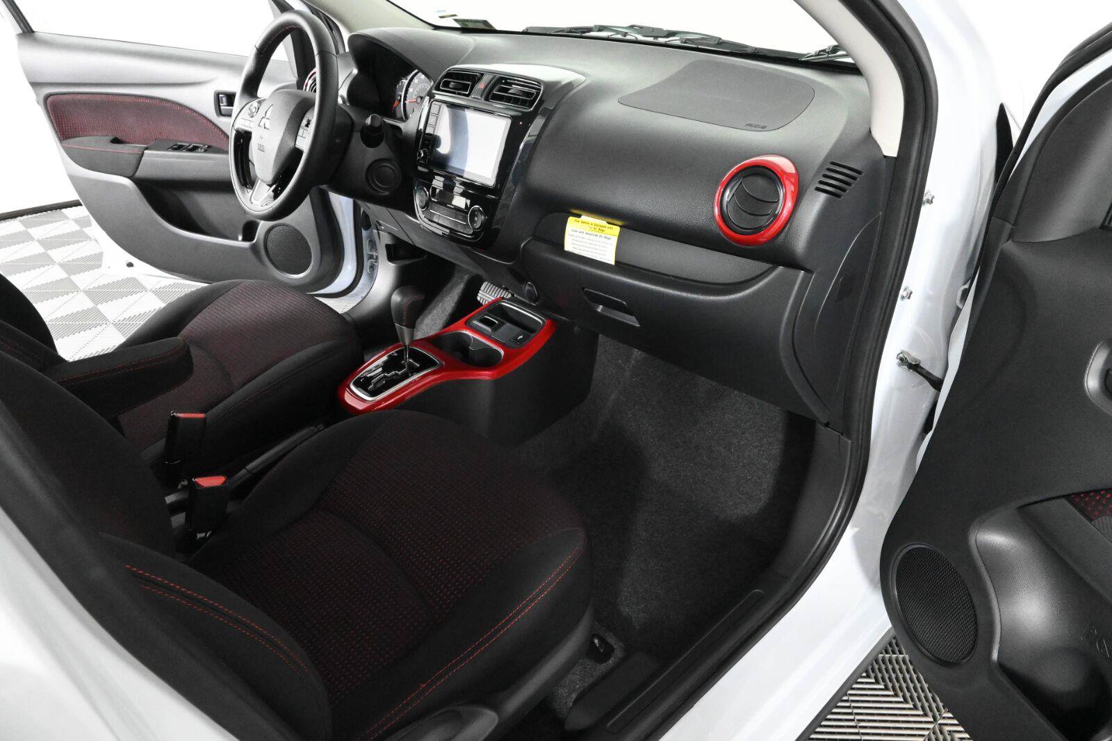 Used 2024 Mitsubishi Mirage FWD image 9
