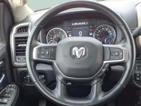 Used 2024 RAM 2500 Laramie AWD/4WD image 25
