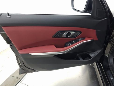 Used 2026 BMW 330i xDrive Sedan w/ Convenience Package image 10