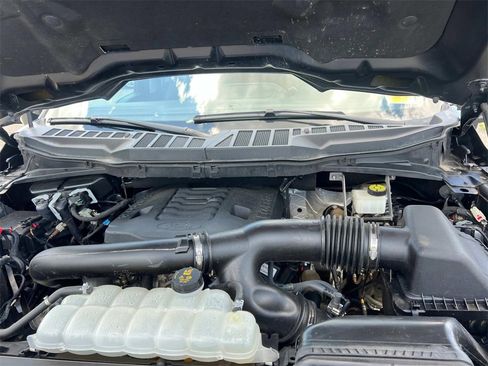 Used 2022 Ford F150 XLT w/ XTR Package image 9