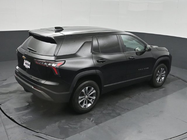 Used 2026 Chevrolet Equinox LT AWD/4WD image 42