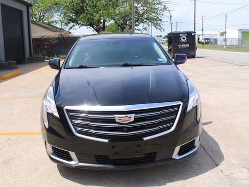 Used 2018 Cadillac XTS Premium Luxury w/ Driver Assist Package image 2