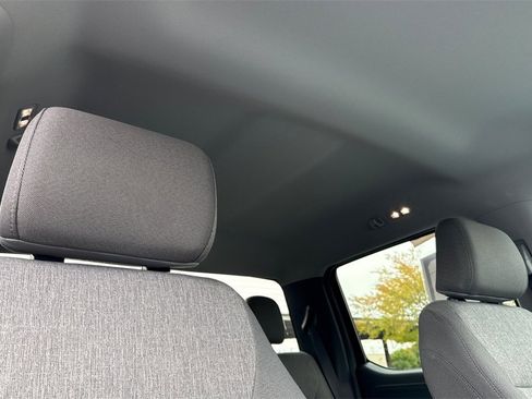 Used 2025 Ford F150 XLT image 21