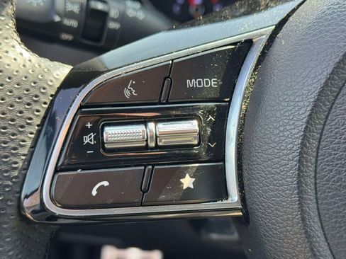 Used 2023 Kia Forte GT-Line w/ GT-Line Premium Package image 19