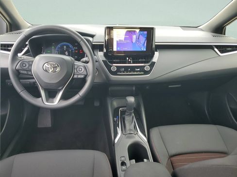 Certified 2026 Toyota Corolla SE FWD image 11